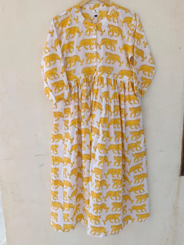 Bohemian_Printed_Maxi_Dress_100%_Pure_Cotton_Comfortable_For_Women_With_Relaxed_Fit