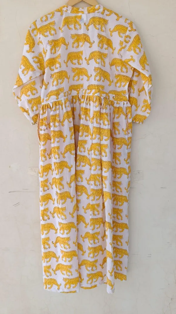 Bohemian_Printed_Maxi_Dress_100%_Pure_Cotton_Comfortable_For_Women_With_Relaxed_Fit