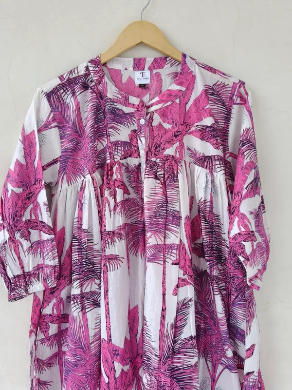 Pink_Floral_Cotton_Maxi_Dress_3/4_Sleeve_Boho_Vacation_Outfit