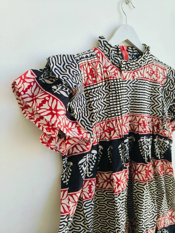 Bohemian_Floral_Cotton_Maxi_Dress_Fit_And_Flare_Short_Flare_Sleeves