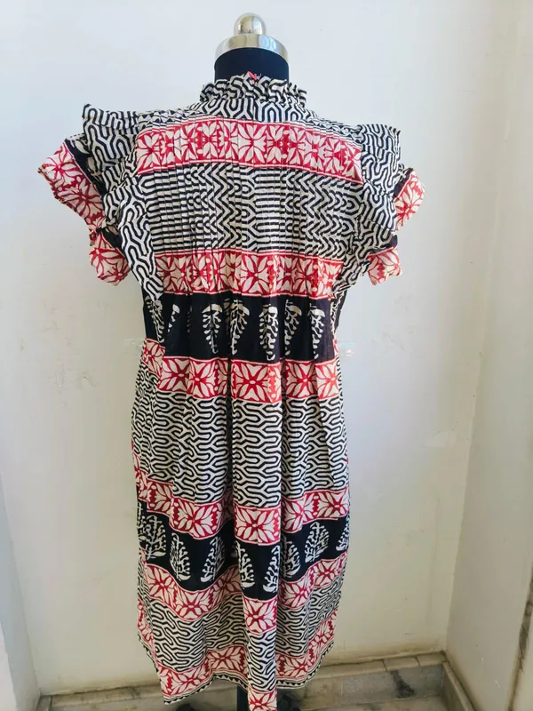 Bohemian_Floral_Cotton_Maxi_Dress_Fit_And_Flare_Short_Flare_Sleeves