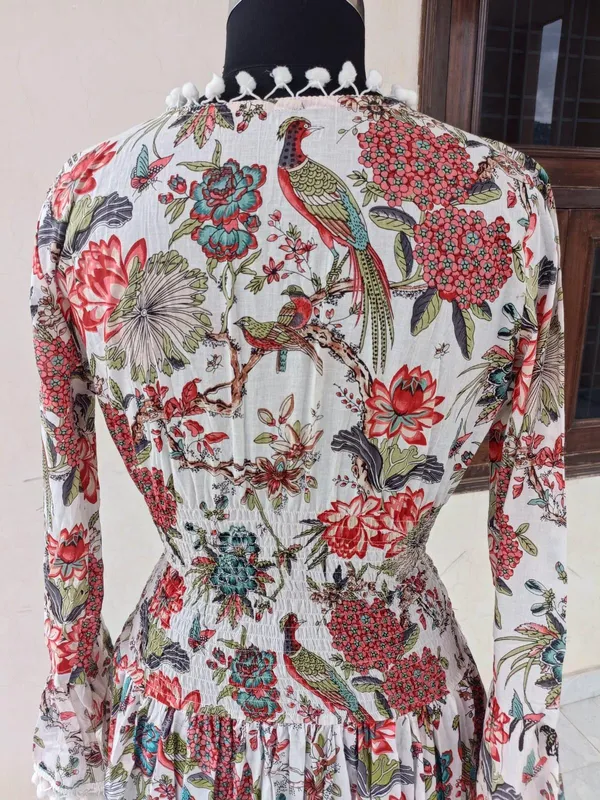 Bohemian_Cotton_Women_Printed_Maxi_Dress_With_Full_Sleeve_And_Elastic_Waistline_Comfortable_Fit_And_Flare_Casual