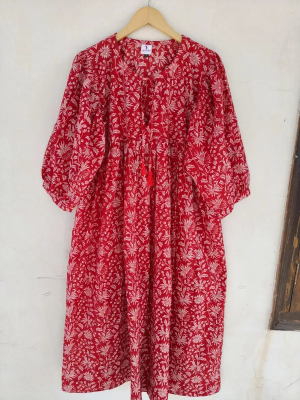 Bohemian_Floral_Cotton_Maxi_Dress_Fit_And_Flare_Beach_Party_Style
