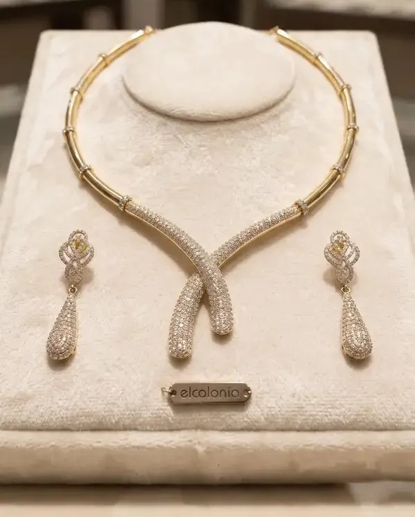 Gold_Tone_Neclace_For_Best_Cocktail__Party