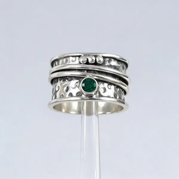 Green_Emerald_Silver_925_Round_Stone_Statement_Ring_For_Men_And_Women
