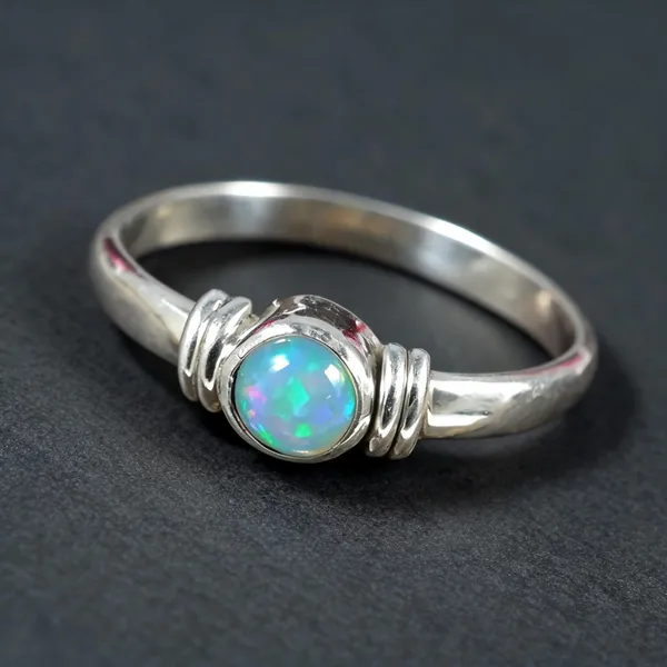 Silver_Opal_Iridescent_Stone_Statement_Ring_For_Men_And_Women