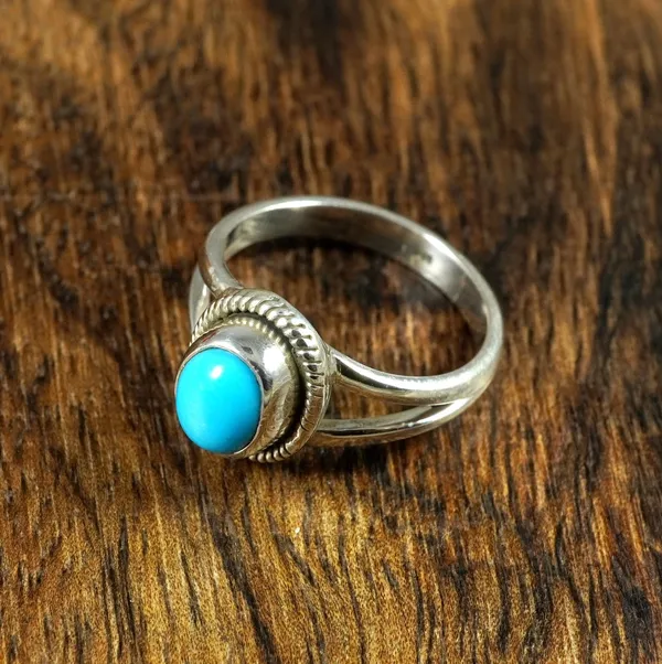 Silver_Tone_Turquoise_Stone_Ring_for_Women