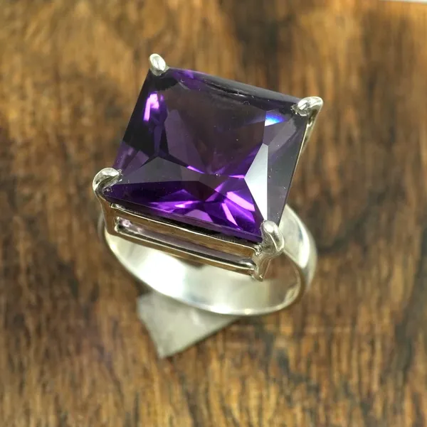 925_Silver_Purple_amethyst_Gemstone_Statement_Ring