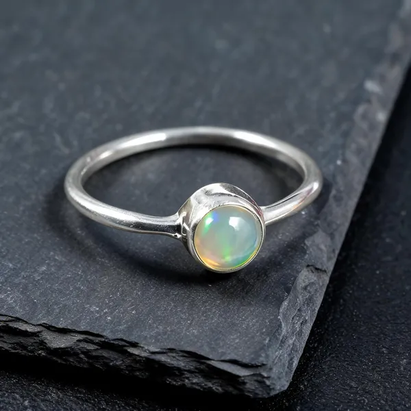 White_Silver_925_Round_Opal_Iridescent_Solitaire_Ring_For_Men_And_Women