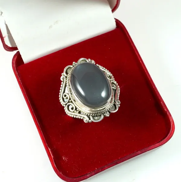 Silver_Tone_moon_stone__Oval_Stone_Statement_Ring_for_Women_cats_eyes