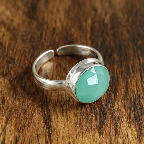 Green_Silver_925_Faceted_Oval_Gemstone_Statement_Ring_For_Men_And_Women
