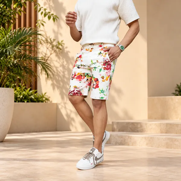 White_Cotton_Canvas_Regular_Fit_Floral_Shorts_For_Men