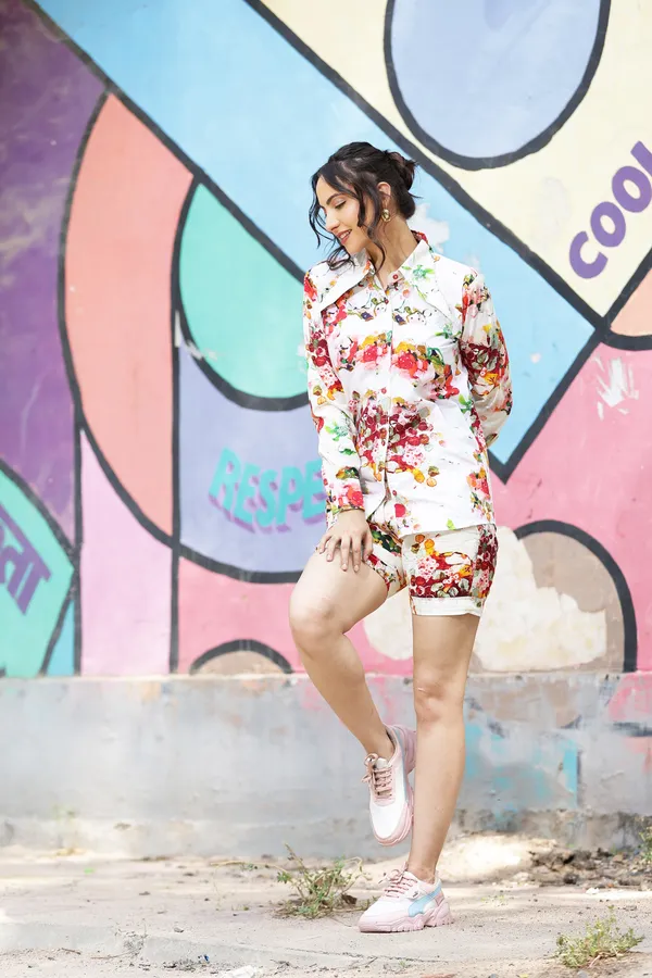 White_Cotton_Floral_Print_Shirt_And_Shorts_Set_For_Women