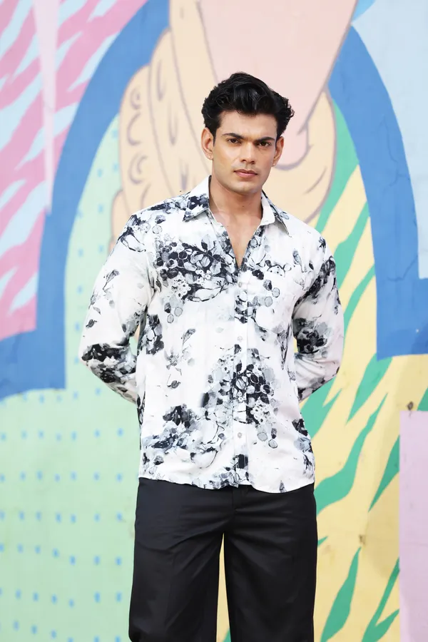 White_Floral_Printed_Casual_Shirt_for_Men