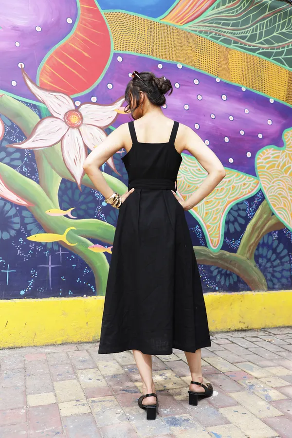 Black_Cotton_Linen_Sleeveless_Flared_Long_Dress_For_Women