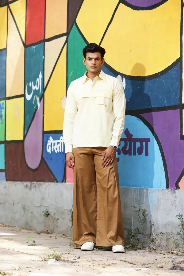 Cream_Cotton_Poplin_Regular_Fit_Textured_Shirt_For_Men