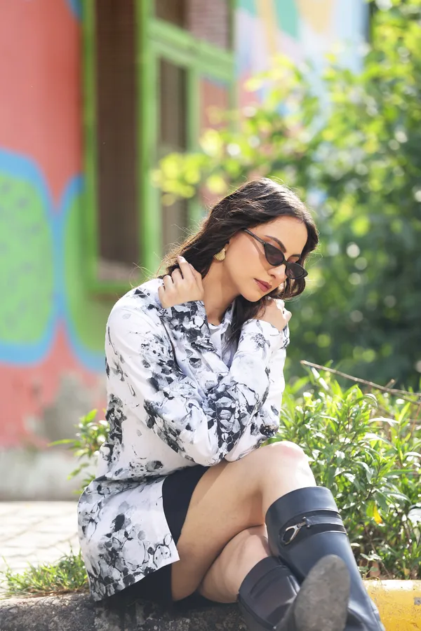 White_Cotton_Poplin_Relaxed_Fit_Abstract_Print_Shirt_For_Women