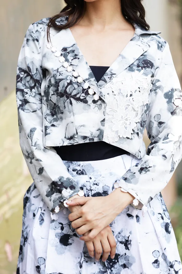 White_Banana_Crepe_Floral_Print_Coordinated_Set_For_Women