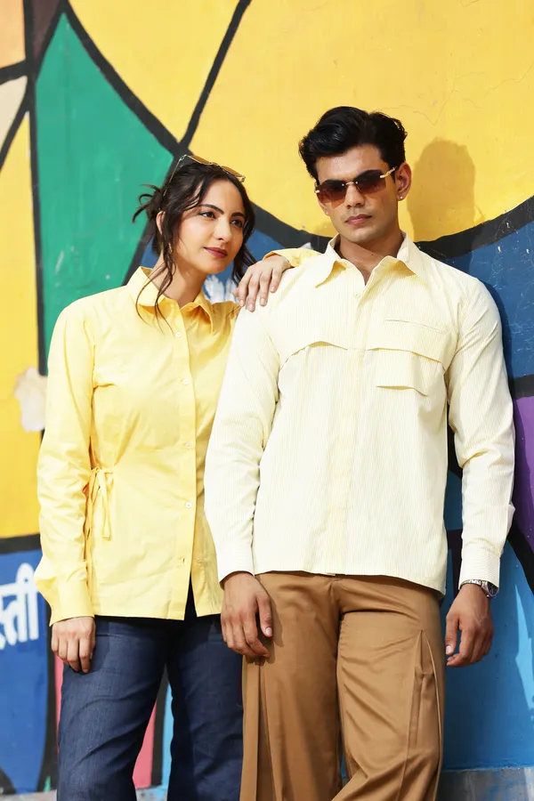 Cream_Cotton_Poplin_Regular_Fit_Textured_Shirt_For_Men