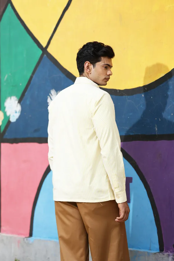 Cream_Cotton_Poplin_Regular_Fit_Textured_Shirt_For_Men