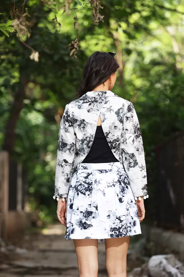White_Banana_Crepe_Floral_Print_Coordinated_Set_For_Women