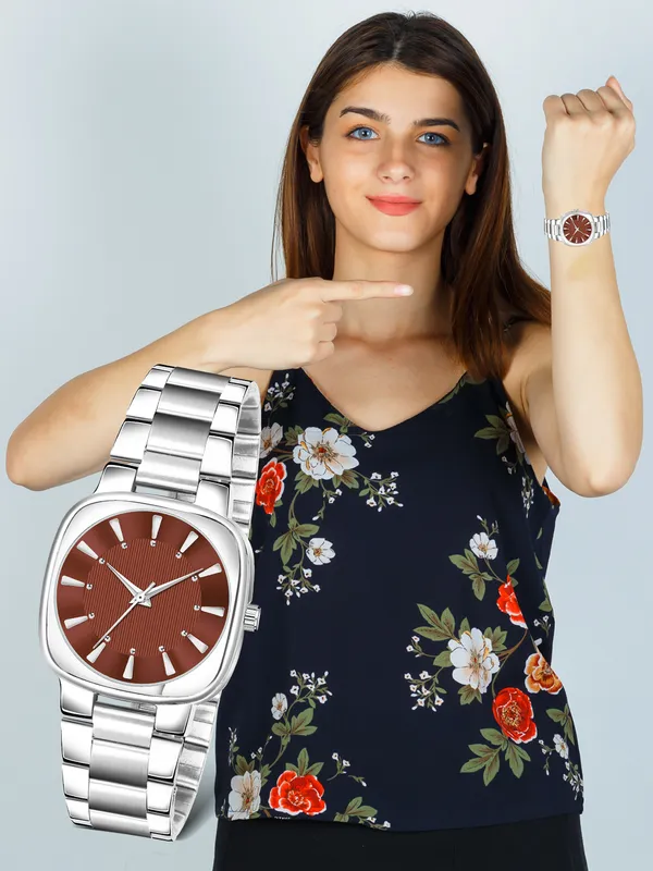Brown_Professional_Analog_Watch_For_Women_LR303
