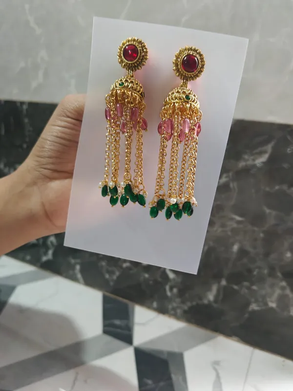 Gold_Tone_Red_And_Green_Beaded_Jhumka_Earrings_for_Women