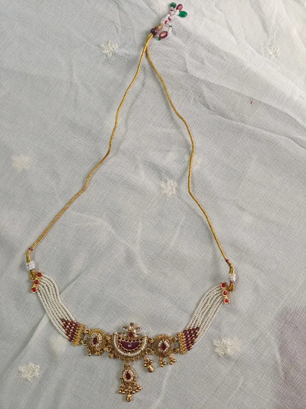 Gold_Tone_Pearl_Embellished_Bajubandh_Set_for_Women