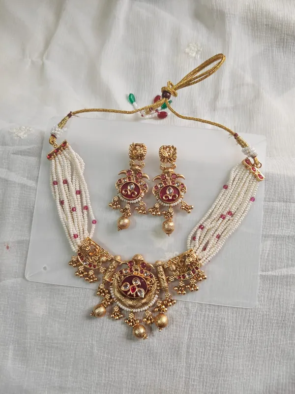 Gold_Tone_Pearl_Beaded_Necklace_And_Earrings_Set_For_Women