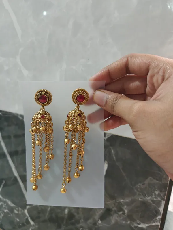 Gold-Tone_Red_Stone_Jhumka_Earrings_for_Women