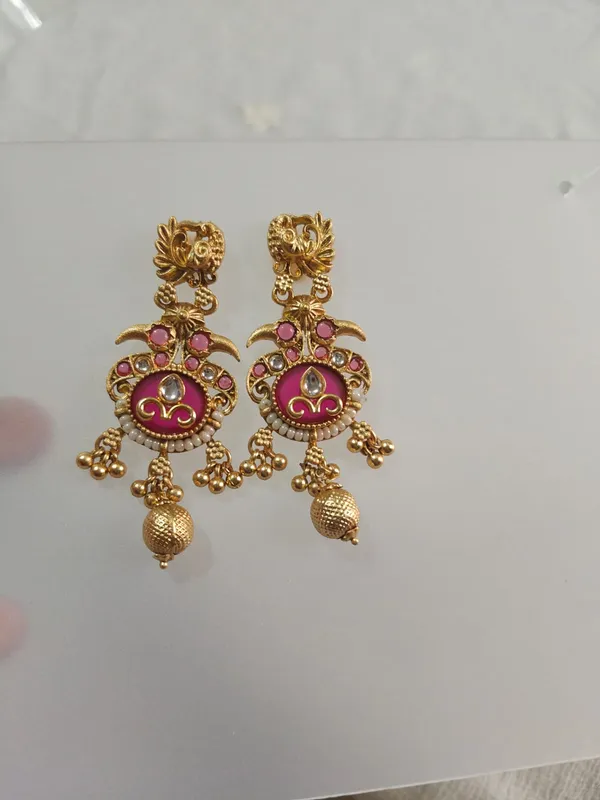 Gold_Tone_Pearl_Beaded_Necklace_And_Earrings_Set_For_Women