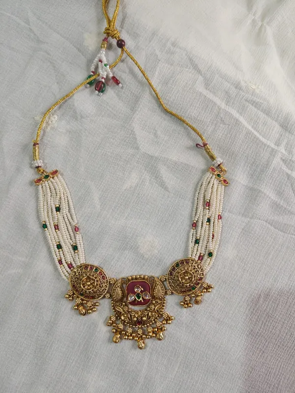 Gold-Tone_Pearl_Traditional_Necklace_Set_for_Women