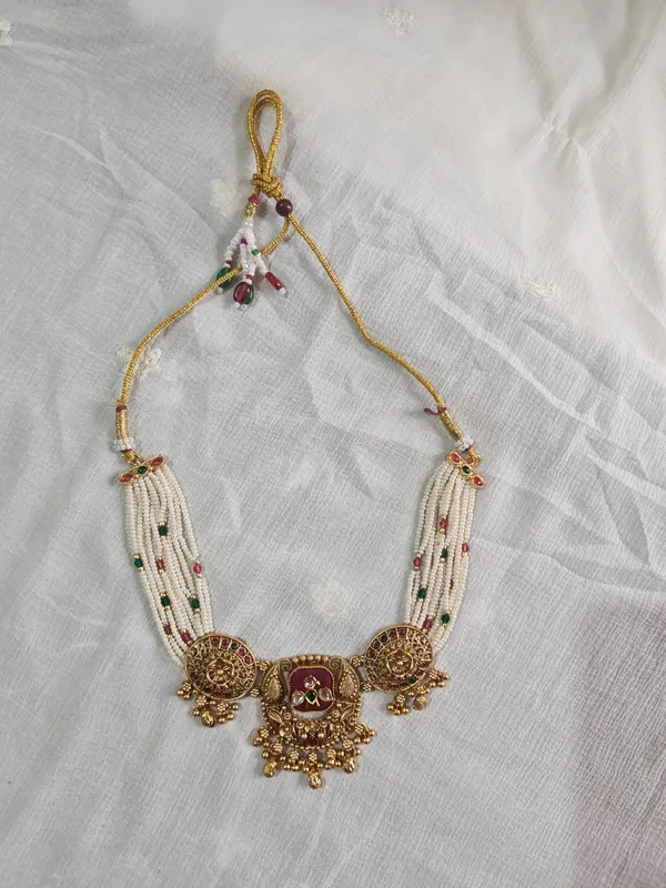 Gold-Tone_Pearl_Traditional_Necklace_Set_for_Women