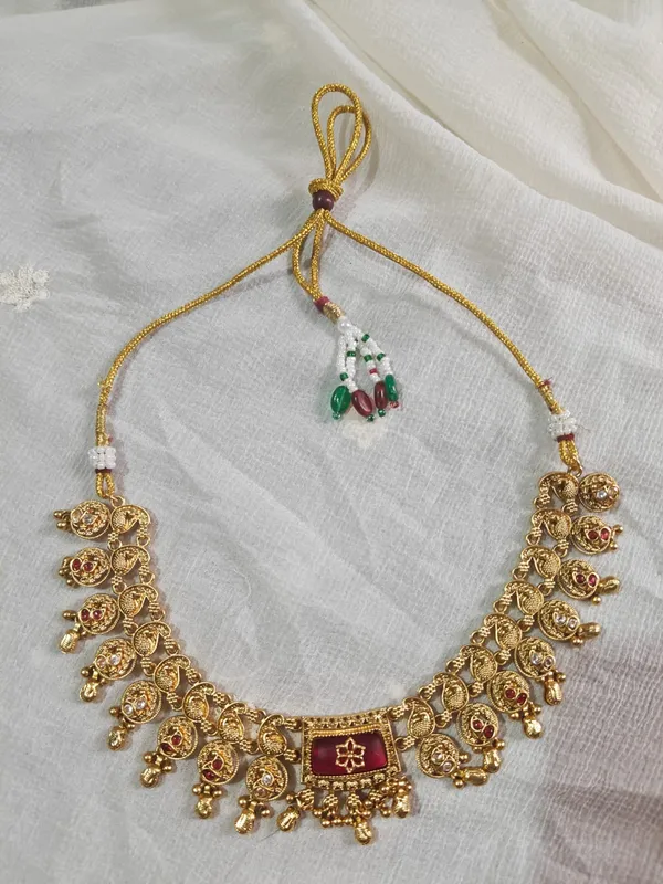 Gold_Tone_Maroon_Stone_Necklace_And_Earrings_Set