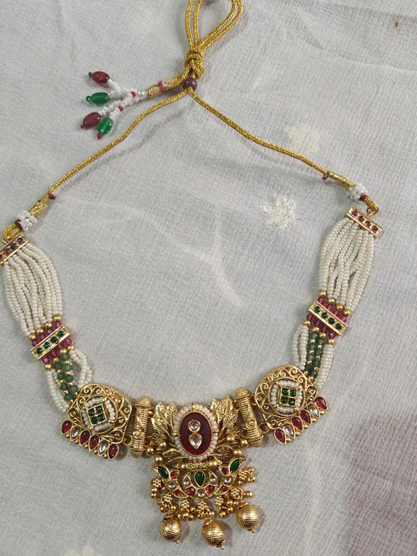 Gold_Tone_Beaded_Necklace_Set_for_Women