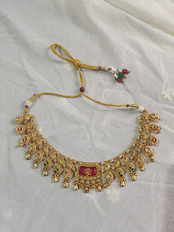 Gold-Tone_Maroon_Necklace_And_Earrings_Set_for_Women