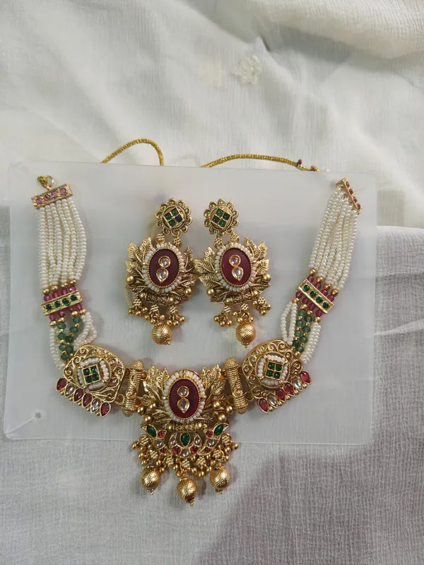 Gold_Tone_Beaded_Necklace_Set_for_Women
