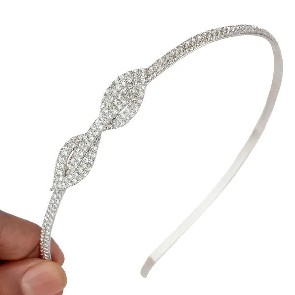 Silver_Embellished_Bridal_Headband_for_Women