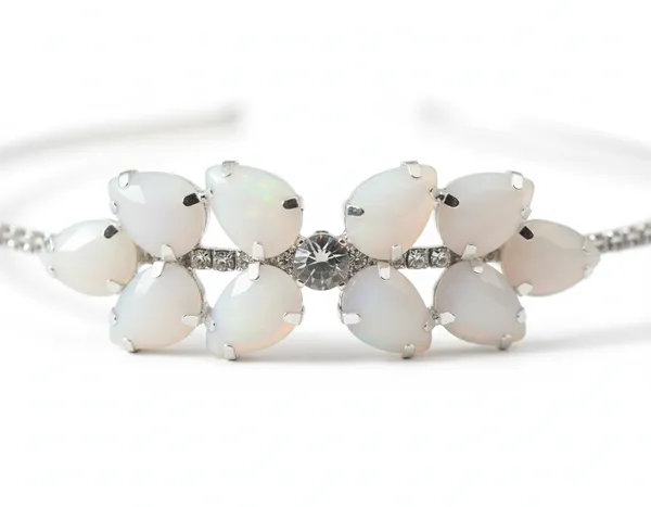 Silver_Floral_Embellished_Hair_Band_for_Women