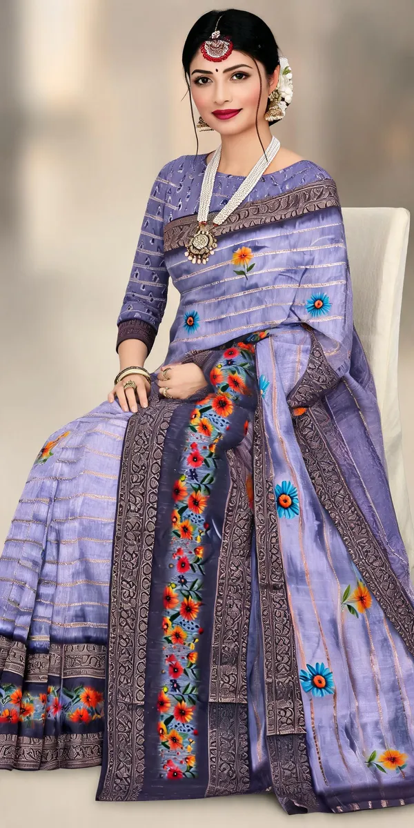Lavender_Floral_Printed_Ethnic_Saree_For_Women