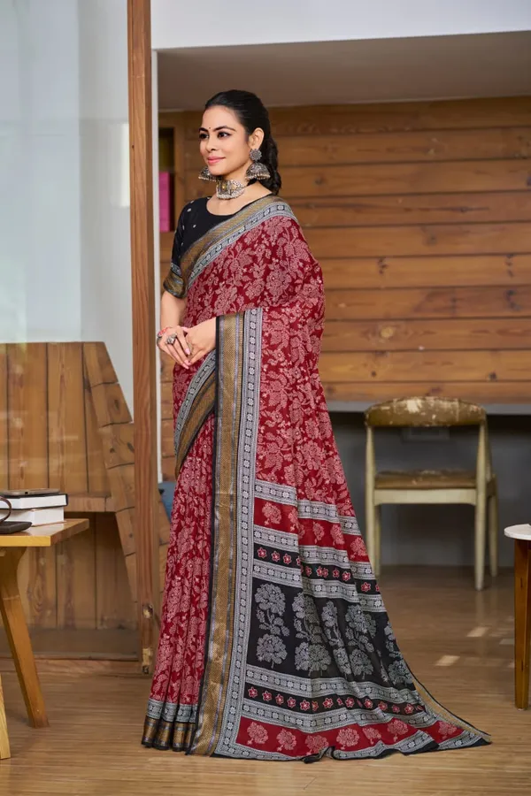 Red_Printed_Saree_for_Women