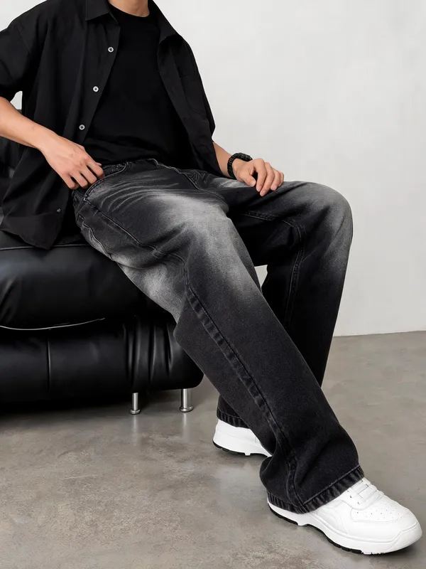 Black_Denim_Wide_Leg_Jeans_For_Unisex