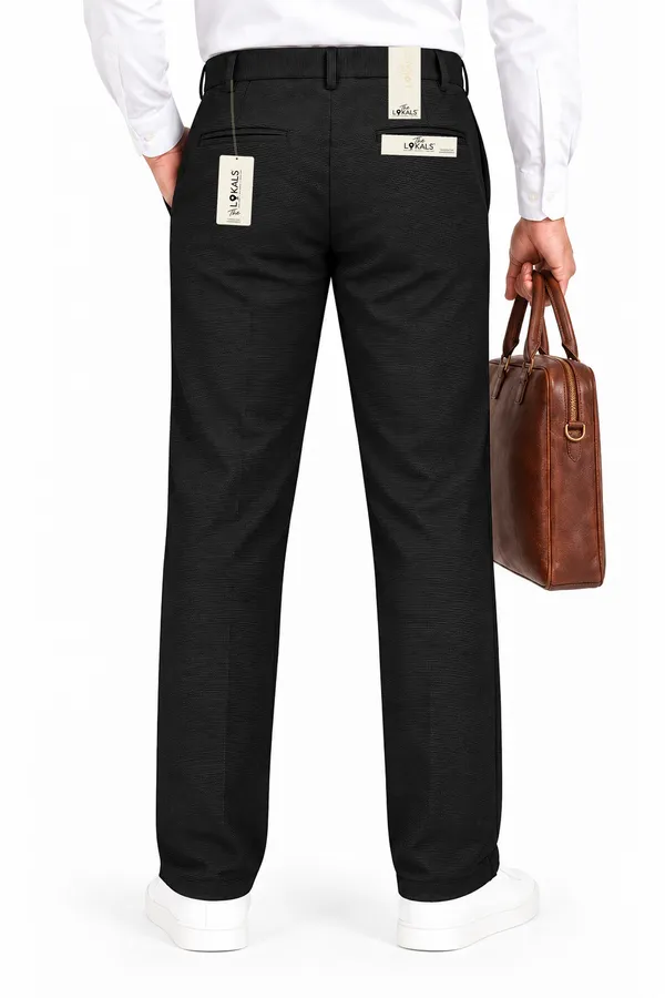 Black_Straight_Fit_Trousers_For_Men