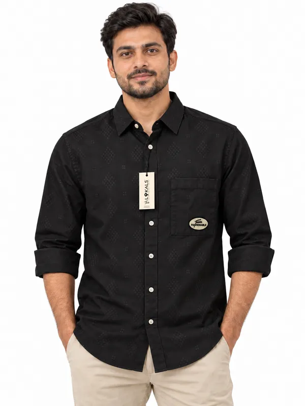 Black_Casual_Shirt_For_Men