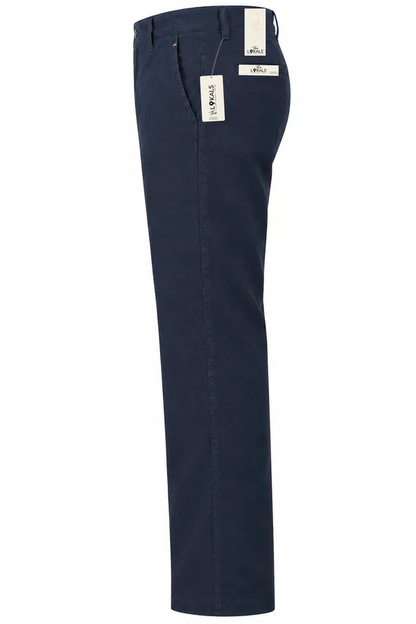 Navy_Straight_Fit_Trousers_For_Men