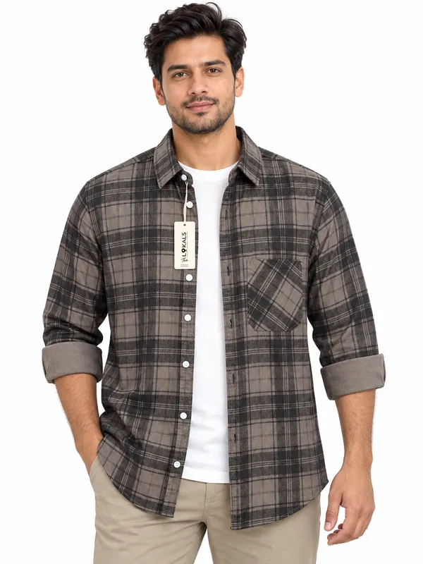Grey_Checked_Casual_Shirt_For_Men