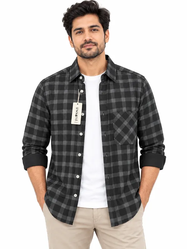 Black_Checked_Casual_Shirt_For_Men