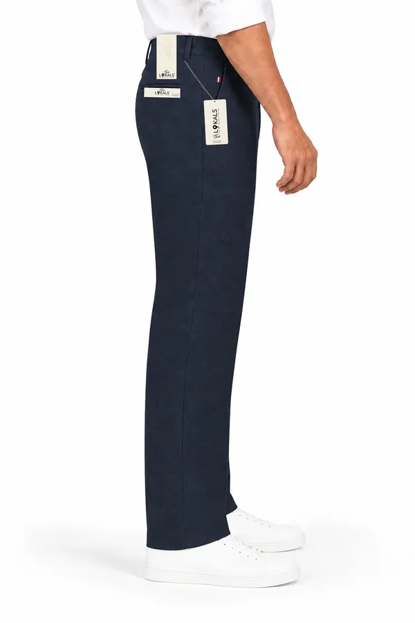 Navy_Straight_Fit_Trousers_For_Men