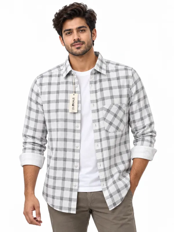 Grey_Checked_Casual_Shirt_For_Men