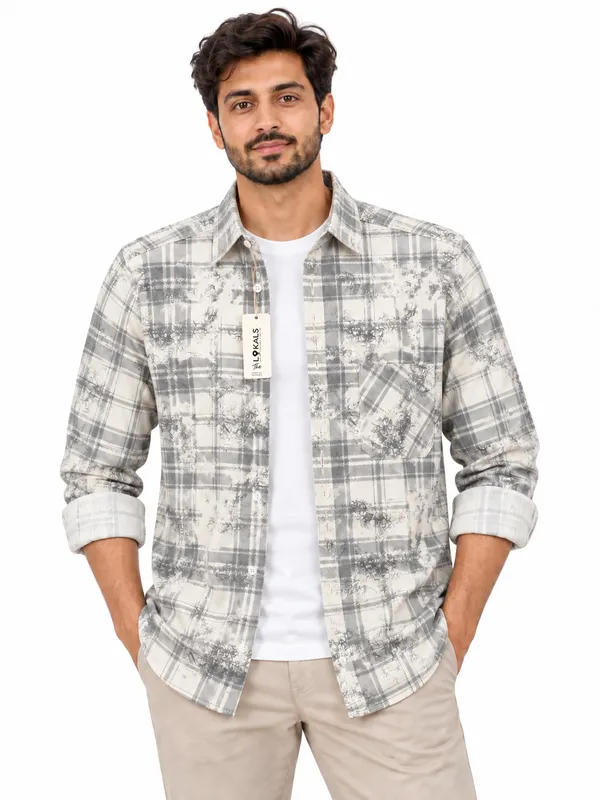 Grey_Checked_Casual_Shirt_For_Men